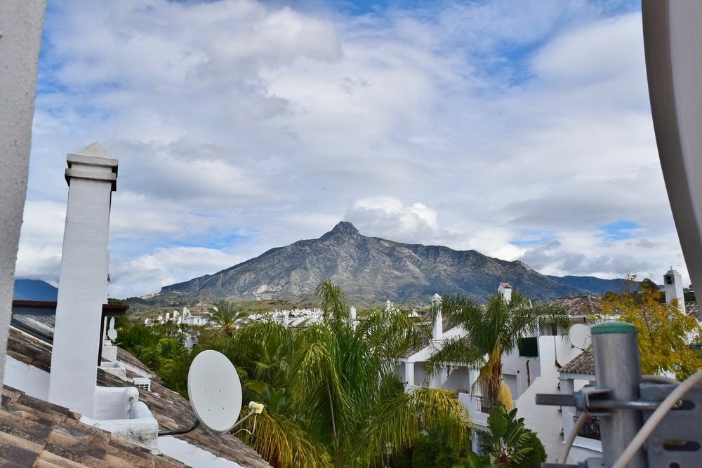 Apartamentos Y Casas Serinamar Marbella El Ángel المظهر الخارجي الصورة