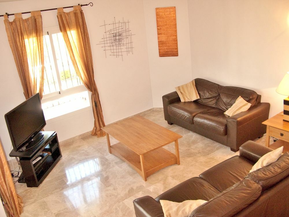 Apartamentos Y Casas Serinamar Marbella El Ángel المظهر الخارجي الصورة