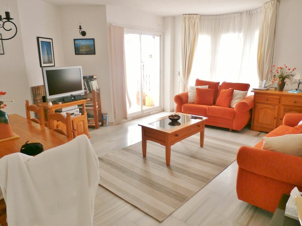 Apartamentos Y Casas Serinamar Marbella El Ángel المظهر الخارجي الصورة