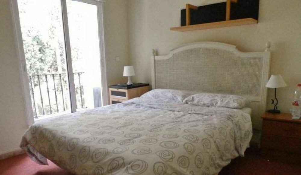 Apartamentos Y Casas Serinamar Marbella El Ángel المظهر الخارجي الصورة