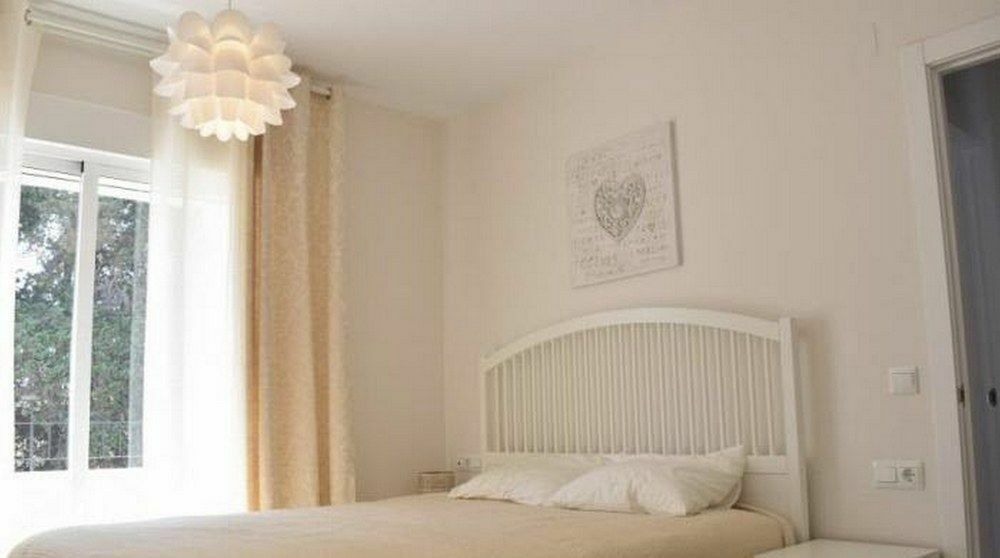 Apartamentos Y Casas Serinamar Marbella El Ángel المظهر الخارجي الصورة